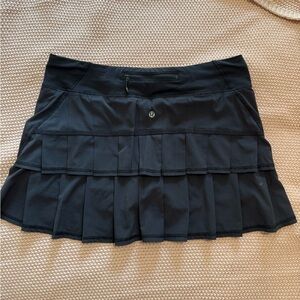 Size 8 Tall Black Lululemon Skort
